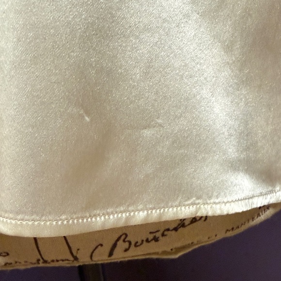 Nili Lotan Silk Sleeveless Blouse - Picture 6 of 14